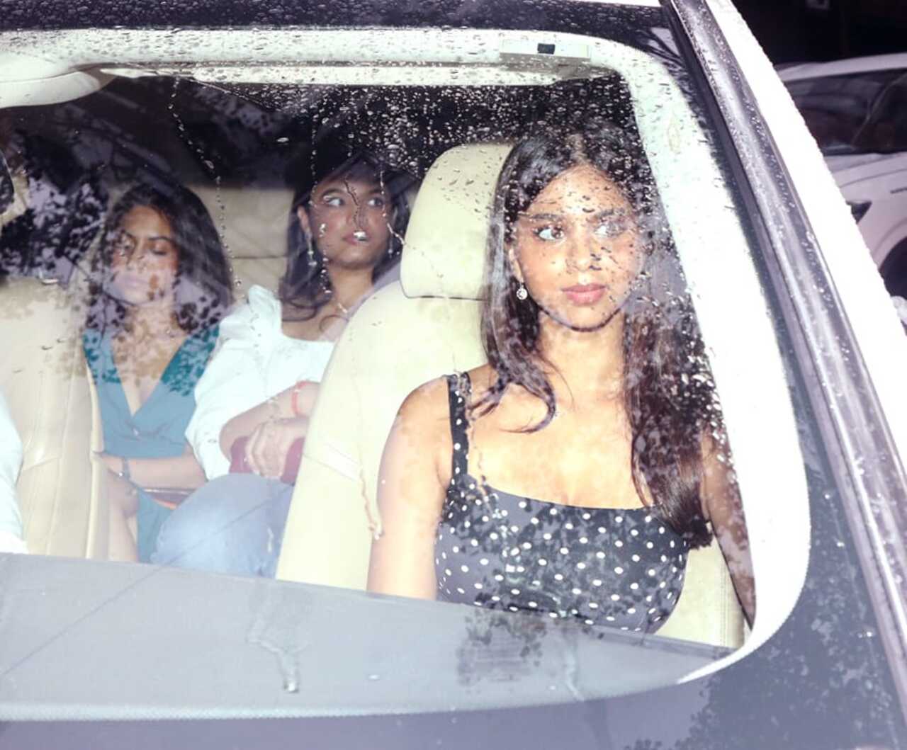 Suhana Khan attended the screening of her father Shah Rukh Khan's blockbuster film